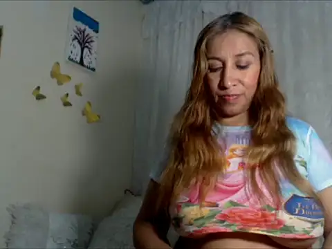 tatty love77 online show from September 26, 2025, 1:48 pm