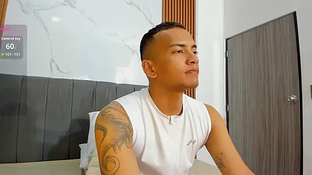 Snapshot of Rafa2004Cruz chatting on October 2, 2025, 12:01 pm Rafa2004Cruz online show from October 2, 2025, 12:01 pm