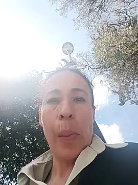 Coeur de luxure online show from February 10, 2026, 4:11 pm