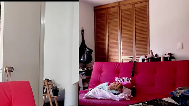 afroditacute15 online show from September 9, 2025, 6:07 pm