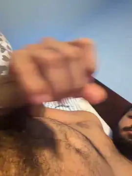 papiamor504 online show from November 5, 2025, 3:28 am