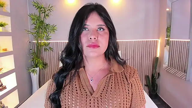 Snapshot of GeorginaReyes chatting on February 19, 2026, 10:39 pm GeorginaReyes online show from February 19, 2026, 10:39 pm