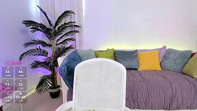 angel claire online show from September 16, 2025, 8:21 pm