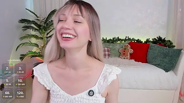 angel claire online show from December 3, 2025, 9:13 pm