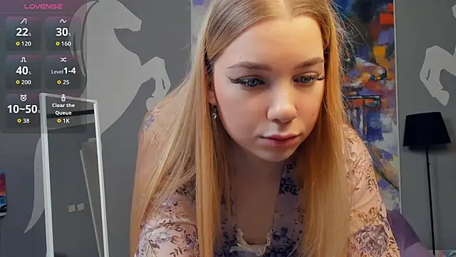 FloraBonde online show from October 12, 2025, 11:53 am