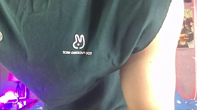 LiamAndrewzz online show from September 19, 2025, 4:51 pm