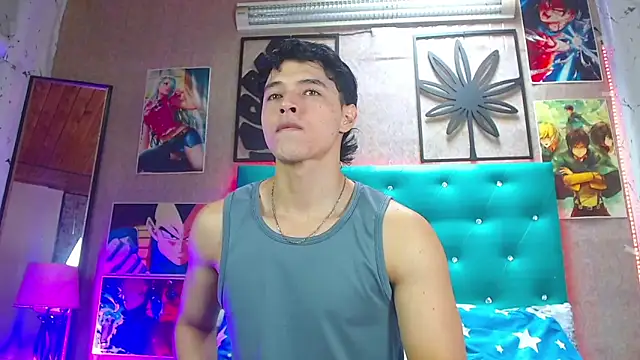 LiamAndrewzz online show from October 4, 2025, 5:33 pm