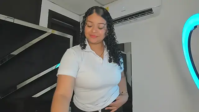 Snapshot of Rubyxht chatting on October 24, 2025, 12:56 pm Rubyxht online show from October 24, 2025, 12:56 pm