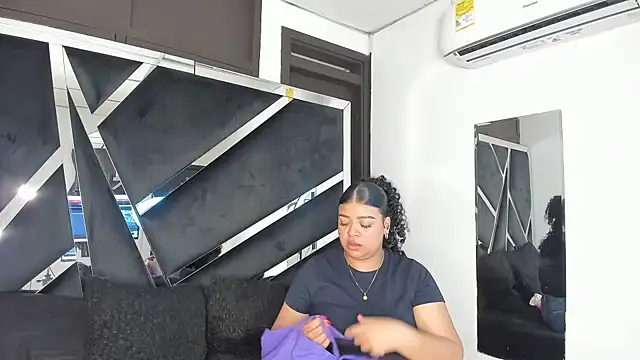 Snapshot of Rubyxht chatting on October 30, 2025, 12:50 pm Rubyxht online show from October 30, 2025, 12:50 pm