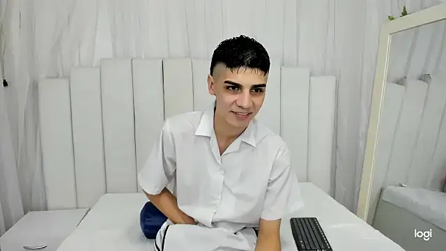 frank jhonsson online show from October 17, 2025, 5:26 pm