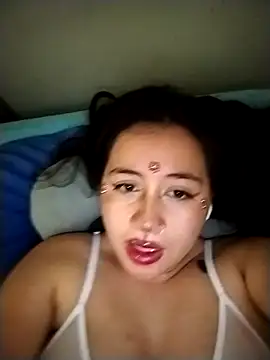 sweetie  annieee online show from October 29, 2025, 5:53 am