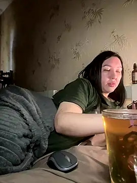 Naughtbaby 2025 online show from September 26, 2025, 1:37 pm