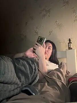 Naughtbaby 2025 online show from October 7, 2025, 3:14 am