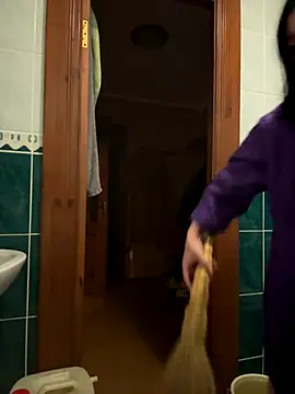 Naughtbaby 2025 online show from October 20, 2025, 1:06 am