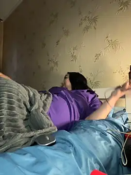 Naughtbaby 2025 online show from November 30, 2025, 1:15 pm