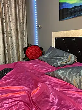 Snapshot of Siena_Amaris chatting on March 2, 2025, 11:29 am Siena Amaris online show from March 2, 2025, 11:29 am