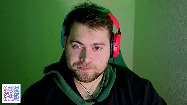 Snapshot of Mars_I chatting on December 15, 2025, 4:55 pm Mars I online show from December 15, 2025, 4:55 pm