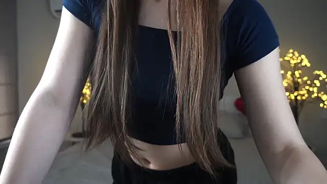 PaigePrado online show from March 9, 2025, 6:39 am