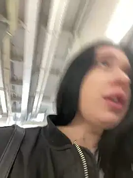 AlishaPrettyBlade online show from March 11, 2025, 6:21 am