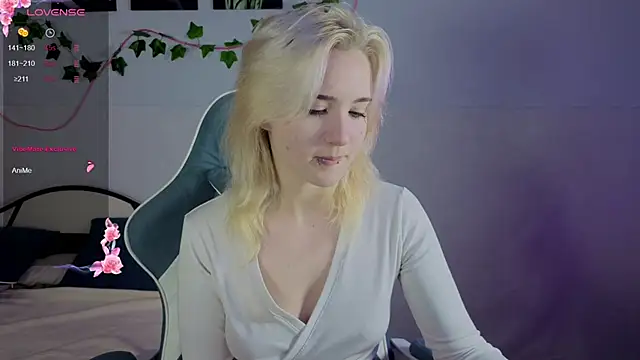 Nasy online show from October 10, 2025, 4:50 pm