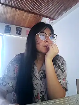 Arielle lov online show from October 26, 2025, 4:35 pm