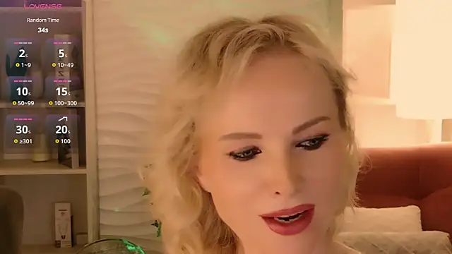 Snapshot of Sandra_Kind chatting on June 30, 2026, 5:41 am Sandra Kind online show from June 30, 2026, 5:41 am