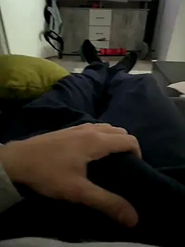 PainterHase online show from September 18, 2025, 11:01 am