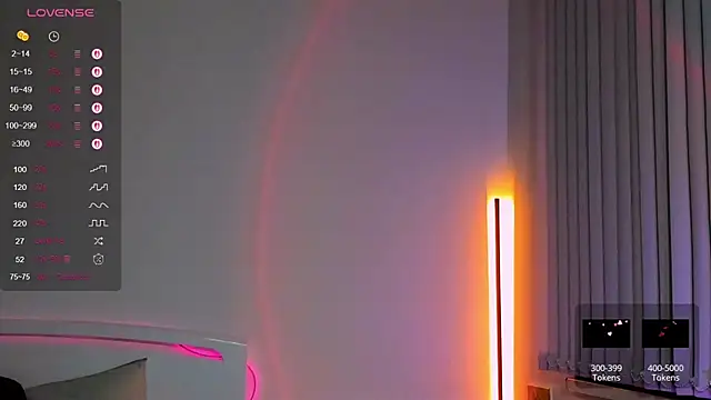 Snapshot of Andrea_tasty chatting on October 18, 2025, 3:02 pm Andrea tasty online show from October 18, 2025, 3:02 pm