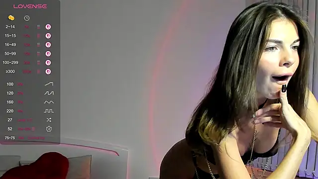 Snapshot of Andrea_tasty chatting on October 23, 2025, 4:39 pm Andrea tasty online show from October 23, 2025, 4:39 pm