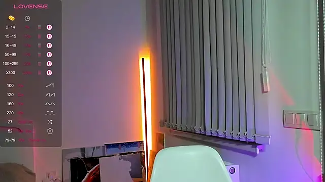 Snapshot of Andrea_tasty chatting on November 6, 2025, 3:13 pm Andrea tasty online show from November 6, 2025, 3:13 pm