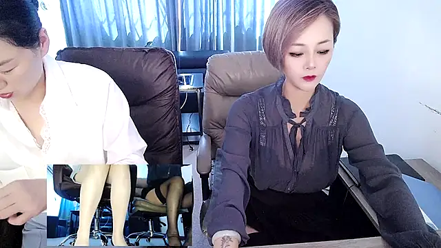 Snapshot of beira-01 chatting on September 14, 2025, 4:33 am beira-01 online show from September 14, 2025, 4:33 am