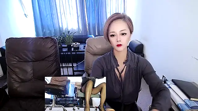 Snapshot of beira-01 chatting on September 22, 2025, 4:14 am beira-01 online show from September 22, 2025, 4:14 am