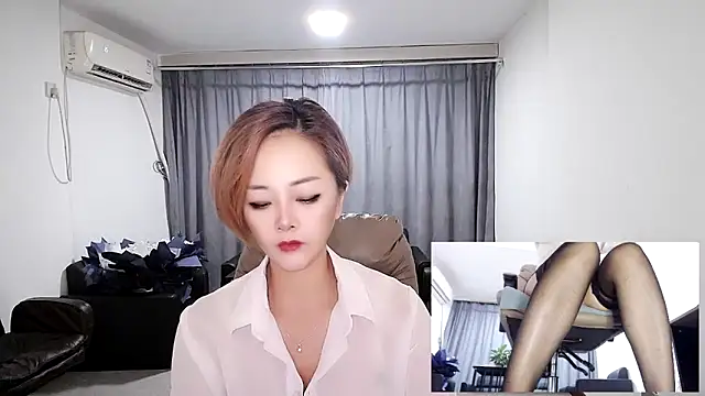 Snapshot of beira-01 chatting on October 10, 2025, 2:49 pm beira-01 online show from October 10, 2025, 2:49 pm