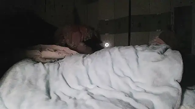 hebe-02 online show from November 23, 2025, 4:29 pm