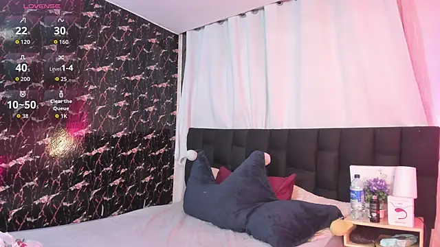 aitana garcia  online show from October 4, 2025, 9:07 am