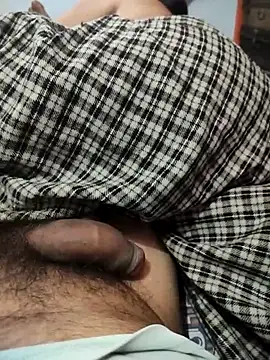 indian couple4 online show from February 28, 2026, 6:58 am