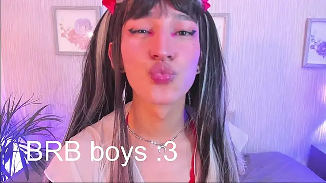 iiangel  online show from March 19, 2025, 9:38 am