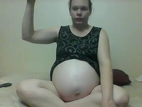 Snapshot of redsparrowXxXx chatting on October 9, 2025, 5:44 pm redsparrowXxXx online show from October 9, 2025, 5:44 pm