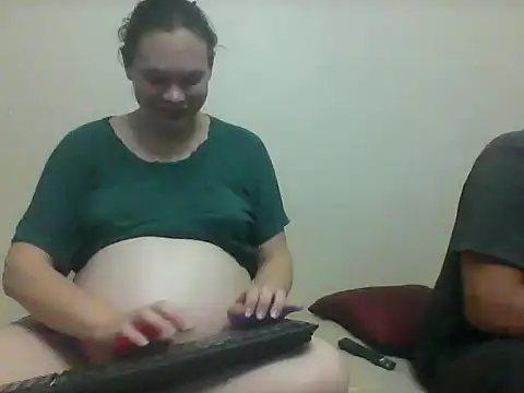 Snapshot of redsparrowXxXx chatting on October 10, 2025, 4:39 pm redsparrowXxXx online show from October 10, 2025, 4:39 pm