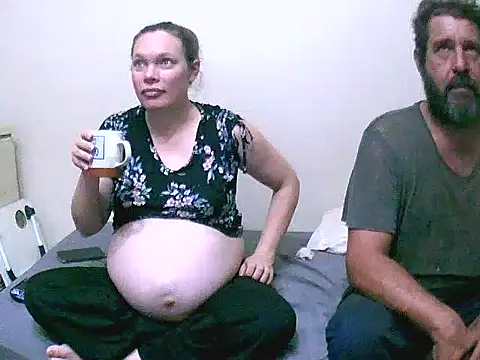 Snapshot of redsparrowXxXx chatting on October 16, 2025, 3:35 pm redsparrowXxXx online show from October 16, 2025, 3:35 pm