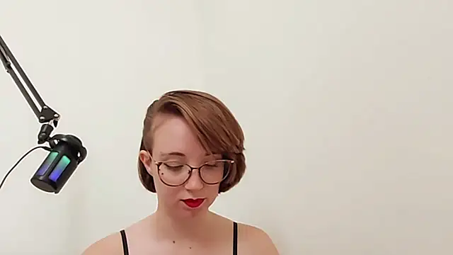 Elise Nyx online show from September 19, 2025, 11:33 am