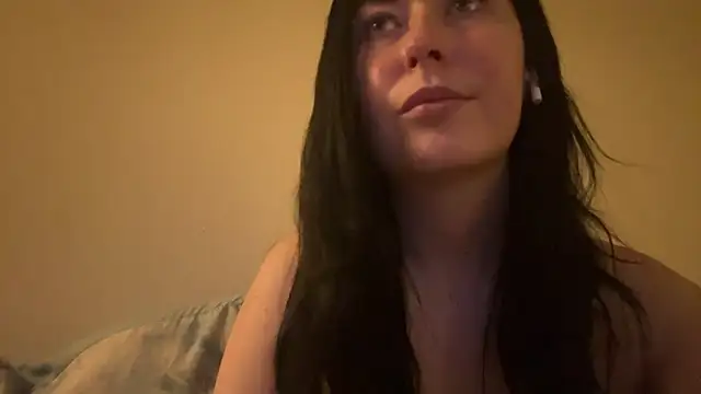 Snapshot of ashisscene chatting on April 5, 2026, 7:22 pm ashisscene online show from April 5, 2026, 7:22 pm