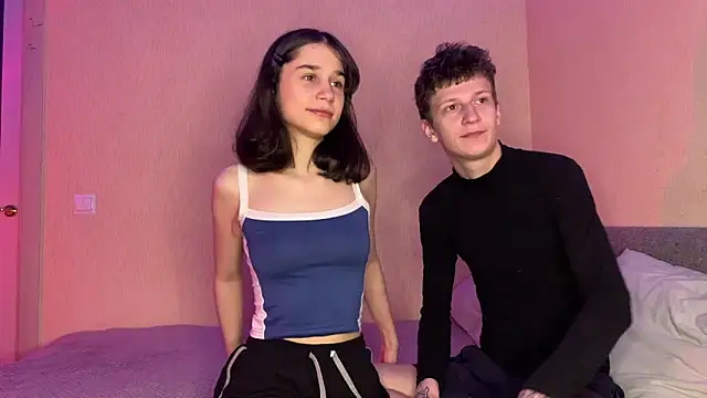 Snapshot of baby_lesi chatting on October 15, 2025, 4:18 pm baby lesi online show from October 15, 2025, 4:18 pm