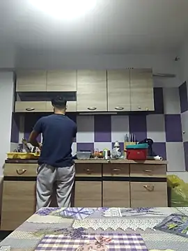 andreiiiii2025 online show from October 30, 2025, 9:33 am