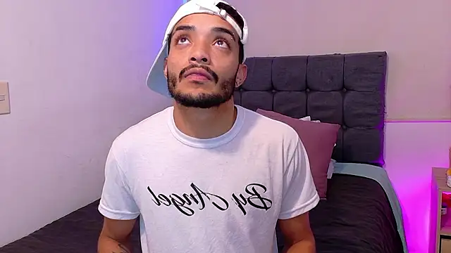 eross chipre  online show from February 26, 2026, 2:21 am