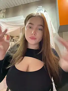 Snapshot of Milana_mil chatting on March 11, 2025, 5:46 pm Milana mil online show from March 11, 2025, 5:46 pm