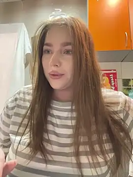 Snapshot of Milana_mil chatting on March 14, 2025, 5:57 pm Milana mil online show from March 14, 2025, 5:57 pm