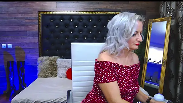 LadyTouch online show from March 13, 2025, 5:33 am