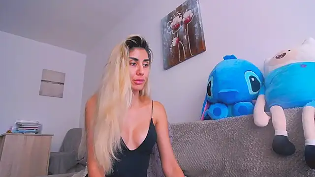 Snapshot of SweetJessy26 chatting on September 11, 2025, 10:37 am SweetJessy26 online show from September 11, 2025, 10:37 am