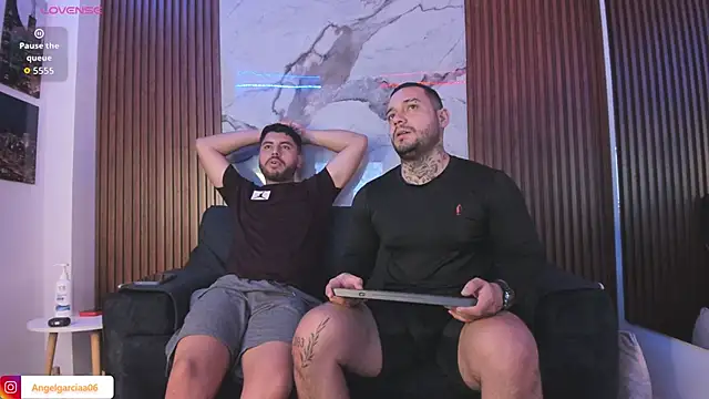 Angelgarcia  online show from December 22, 2025, 10:40 pm